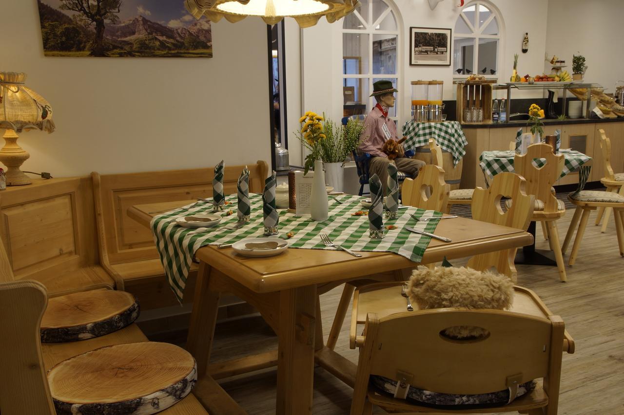 Hotel Edel Weiss Бремен Экстерьер фото